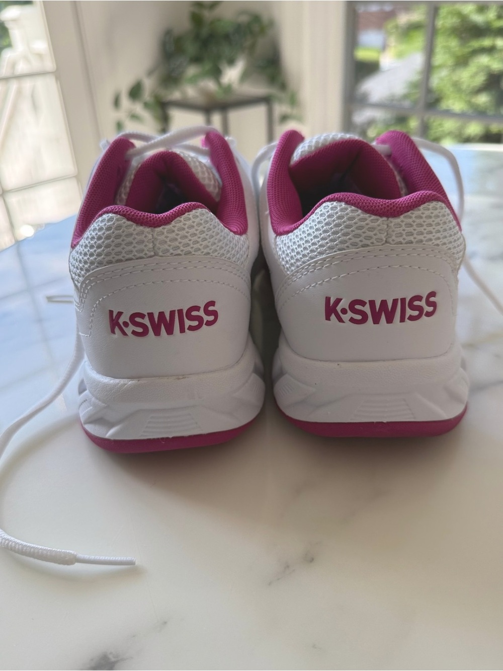 K-Swiss Bigshot Light 3 Tennis Pickleball Shoes White Pink Sz 8 - Picture 8 of 9